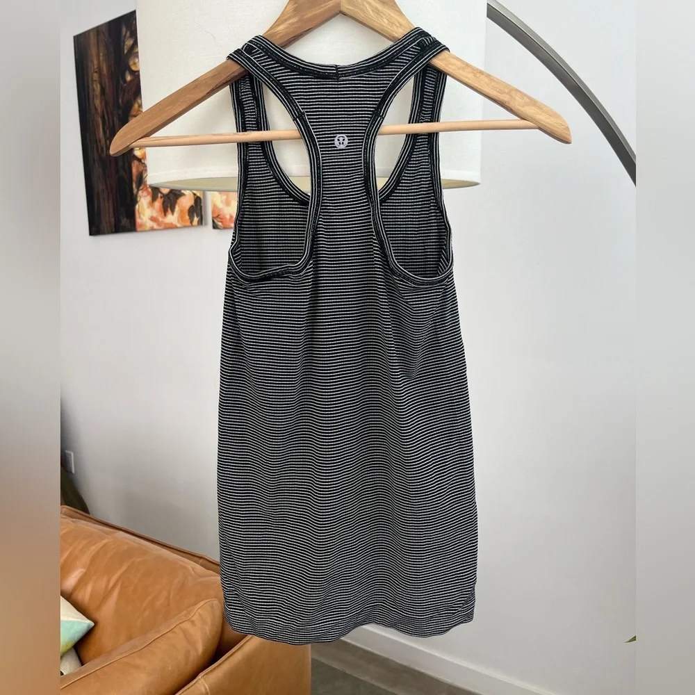 Lululemon Run Swiftly Tech Racerback Tank - Picture 6 of 6